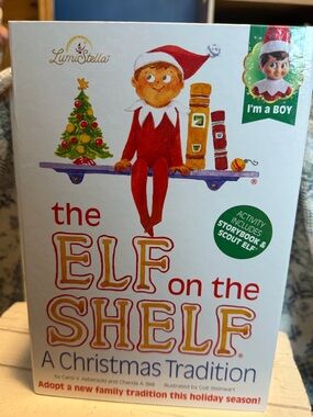 LumiStella The Elf on the Shelf Holiday Decor - Red